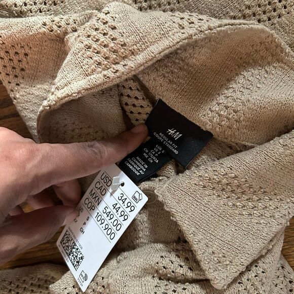 New H&M Top - Picture 5 of 5